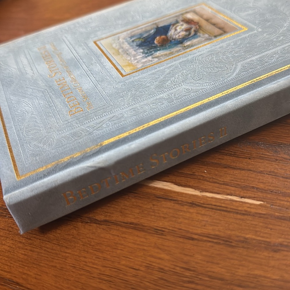Hallmark Bedtime Stories II Blue and Gold Book - Picture 7 of 7